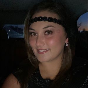 Meet your Posher, Alisa